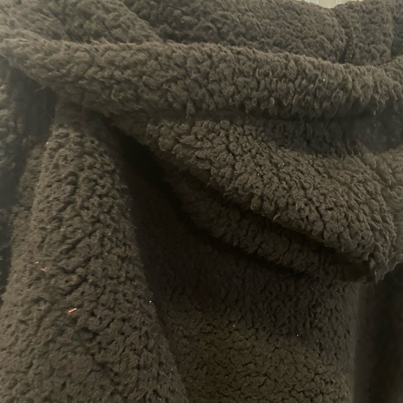 black teddy pullover hoodie - Picture 7 of 7